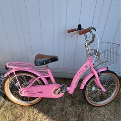 18インチ 幼児・子供用自転車 ジェニファー キッズバイク かご付 補助輪付き
の画像