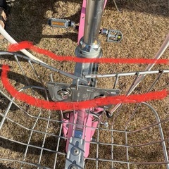 18インチ 幼児・子供用自転車 ジェニファー キッズバイク かご付 補助輪付き
の画像