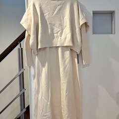 【新品未使用】 Bab ケープトップ＆リブニットワンピース アイボリー 38の画像