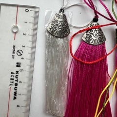 タッセル チャーム 20個セット の画像