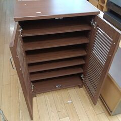 ★リユースのサカイつくば店★TK7731  シューズラック ブラウン H91×D35×W61 クリーニング済みの画像