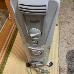 デロンギ オイルヒーターの画像