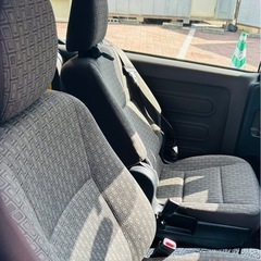 車検長め　トヨタ　スペイド　中古車　車の画像