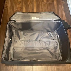 無印　スーツケースの画像