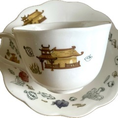 MIMATSU 　和風絵柄　
カップ＆ソーサーの画像