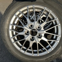 80ヴォクシー純正ホイールの画像