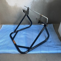 f●■デイトナ DAYTONA バイク用整備スタンド メンテナンススタンドの画像