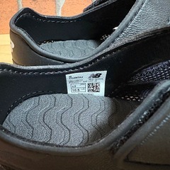 新品未使用品✨️ニューバランス サンダルジューズの画像