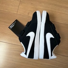 新品未使用　17.0㎝　NIKE スニーカー　キッズの画像