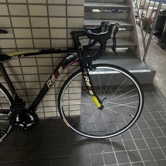 【新品タイヤ、チェーン、ブレーキ】ロードバイク　Reve RB01 TEAM UKYO エントリーモデル　ロードバイク　の画像