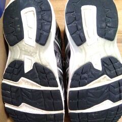 12/29まで）19.5ｃｍ　アシックス　運動靴　SUKU2の画像