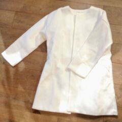 丸首コート　未使用の画像