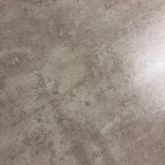 ダイニングテーブルの画像