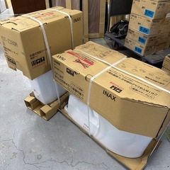 新品未使用‼️LIXILトイレ床排水便器タンクセットの画像