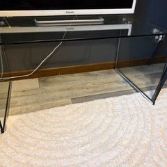 ガラステーブル／センターテーブル／シンプルデザインの画像