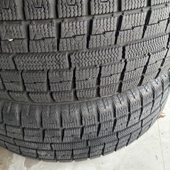 185/65/15 スタッドレスタイヤ　　TOYO タイヤの画像