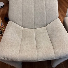 おしゃれソファー　2脚　無料(明日まで受け取り必要)の画像