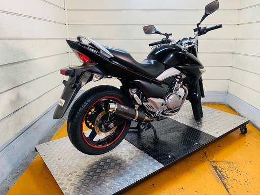 27965km ★始動動画あり★ GSR250 GJ55D スズキ　中型　兵庫県　神戸市　バイク 27965km ☆始動動画あり☆ GSR250 GJ55D スズキ 中型 兵庫県 神戸市