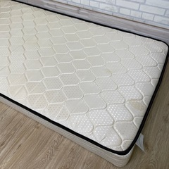 【セット】ニトリ すのこベッド ＋ マットレス /　シングルサイズ　の画像