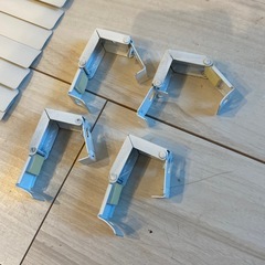 ブラインド、壁掛け、天井付け両用タイプ。90×90cm 2枚セットの画像