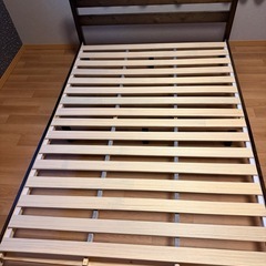 【美品】ダブルベッドフレームの画像