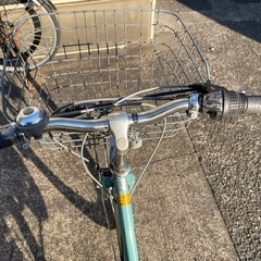 【LEDオートライト・6段変速】27インチ自転車の画像