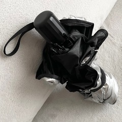 美品・車用傘型サンシェードの画像