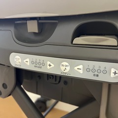 コンビ
ベビーバウンサーの画像