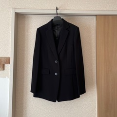 パンツスーツ3点セットの画像