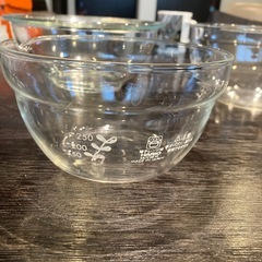 計量カップの画像