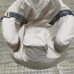 バンボベビーソファ（3COINSのカバー付き）の画像