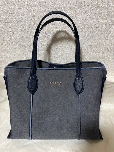 FURLA フルラ　キャンバストートバッグ