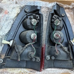 何かのテールランプ(車種わかる人いますか？)の画像