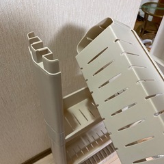 簡単組立 すきま収納 3段 ワゴン 隙間収納 キャスター付き 収納ラック 洗濯機横 キッチンラック 調味料棚 スリムワゴン 台所 リビング 洗面所 薄型 省スペース中古の画像