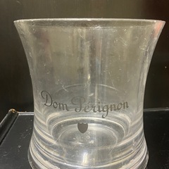 5つあります　シャンパンクーラーの画像