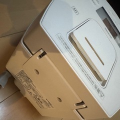 アイリスオーヤマ　炊飯器　5.5合炊きの画像