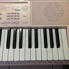 CASIO光ナビゲーション電子キーボード LK-115 電子ピアノ　子ども用　光る鍵盤の画像