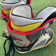 ディーラックス　スノーボードブーツ　26㎝　US-M8サイズの画像