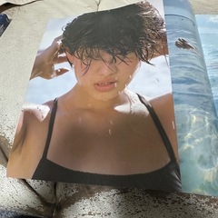 山口百恵、写真集の画像