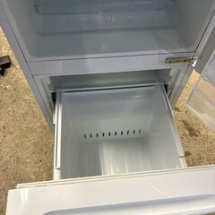 【美品】Whirlpool（ワールプール）2ドア冷蔵庫 156L／YRZ-F15J（2022年製）の画像