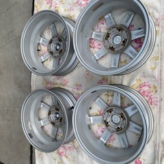 アルミホイール美品15インチ4穴の画像