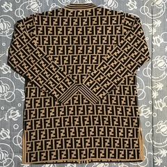 正規品 フェンディ ズッカ柄 ウールカーディガン 42の画像