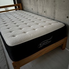 【12/22までのお渡し限定】シングルベッド（ベッドフレーム+ マットレス）の画像