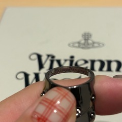 Vivienne Westwood アーマーリング ブラックの画像