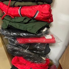 新品 レディース ジャケット 冬物 長袖 中綿 防寒 軽量 カジュアル ミリタリー　まとめ買い歓迎　卸ます　アマゾン引き上げ商品　倒産品　ネット商材　卸ます　転売　アマゾン引き上げ商品　卸し　問屋　倒産品　転売OK　ネット商材　アマゾン　商品　景品　コンペ　新品　未使用　卸売り　卸売の画像