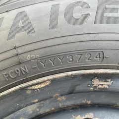 スタッドレス　195/65/r15 ホイール付き　の画像