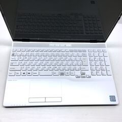 キレイ★最新Win11(25H2)｜長サポOffice2024★富士通 AH50/D3【Core i7-8565U +爆速PCIe SSD 512GB +メモリ8GB】ONKYO Sound（管理：202512171715）の画像