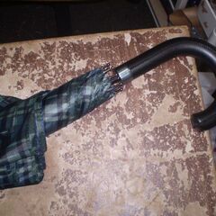 メーカー不明　長傘　畳んだ状態の長さ93㎝の画像