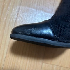 ブーツ　黒　リボン付きの画像