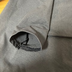 薄手の長袖シャツの画像